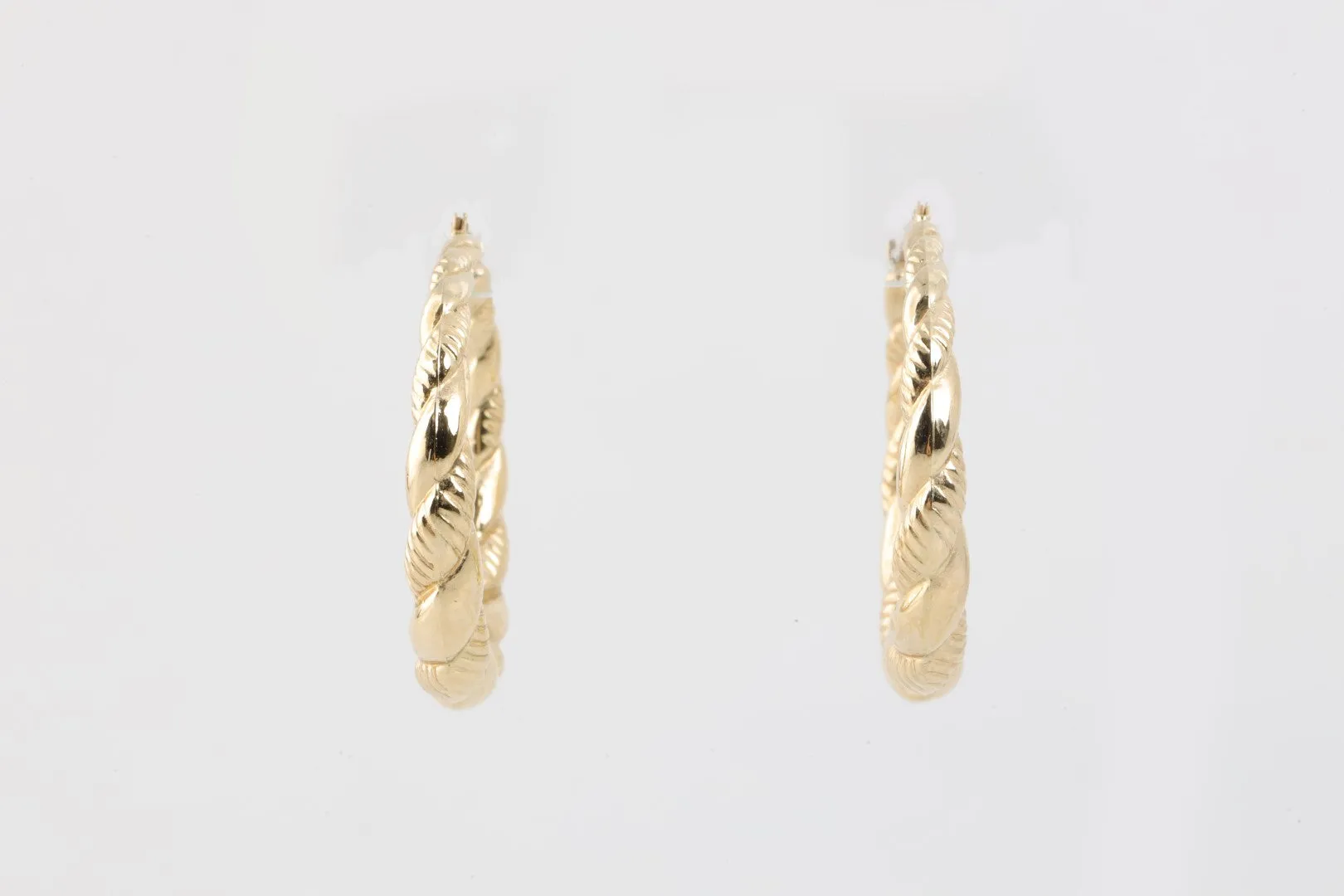 14k Yellow Gold Hoop Earrings (3.35g.)