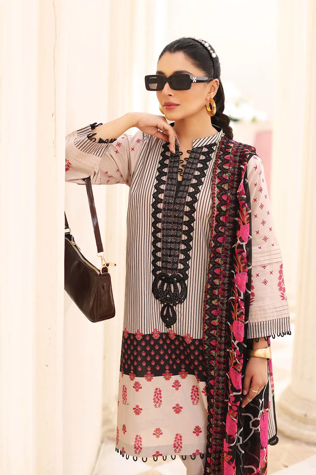 3 Pc Unstitched Embroidered Lawn With Chiffon Dupatta CEL23-19