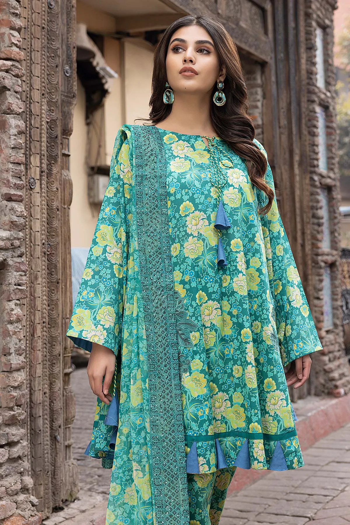 3-Pc Unstitched Printed Embroidered Lawn Suit With Embroidered Chiffon Dupatta CRB23-08