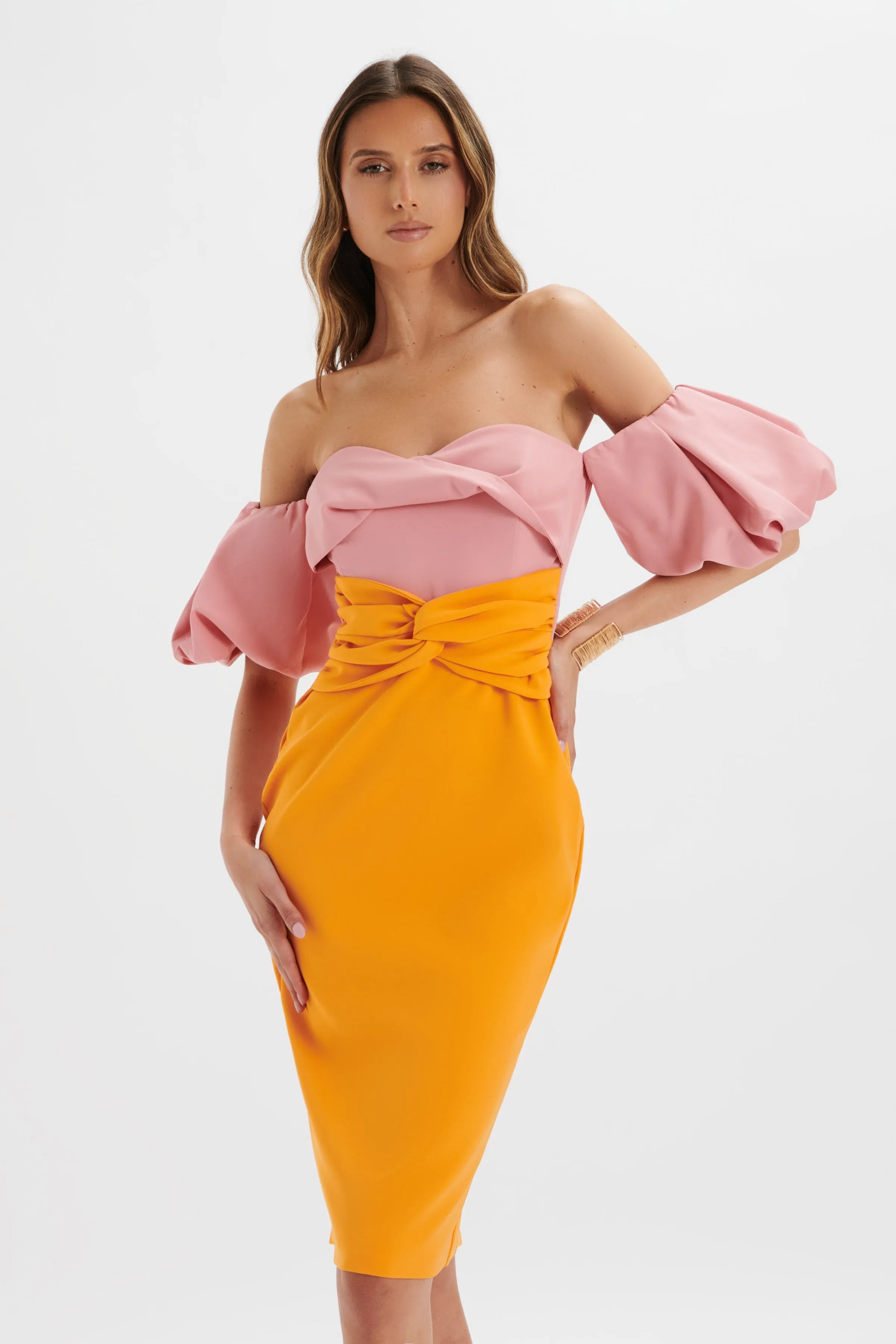 ELIZA Colour Block Twisted Midi Dress In Pink & Papaya