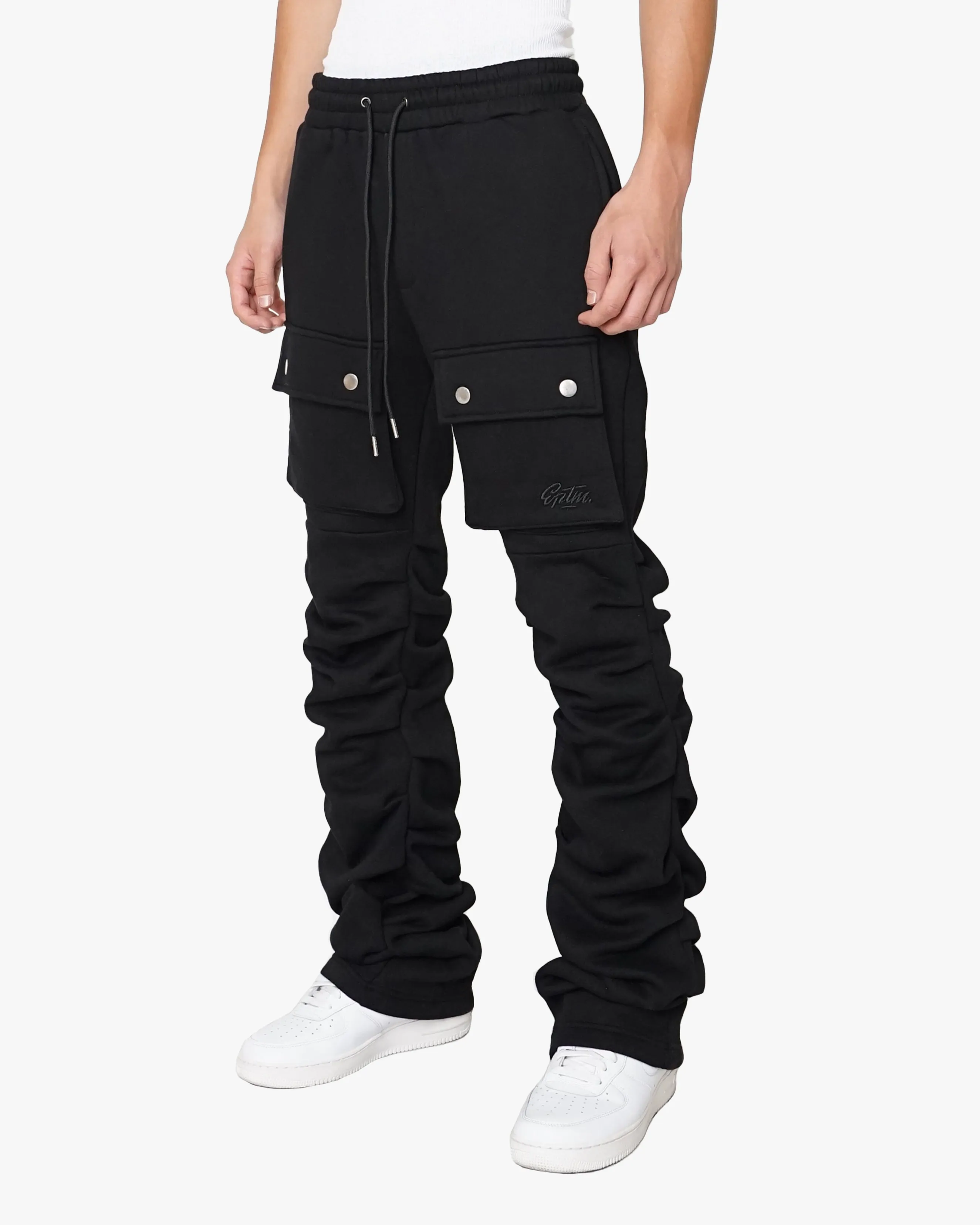 EPTM STACKED CARGO SWEATPANTS-BLACK