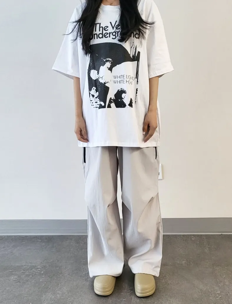 IONSEOUL  |Unisex Street Style Logo T-Shirts