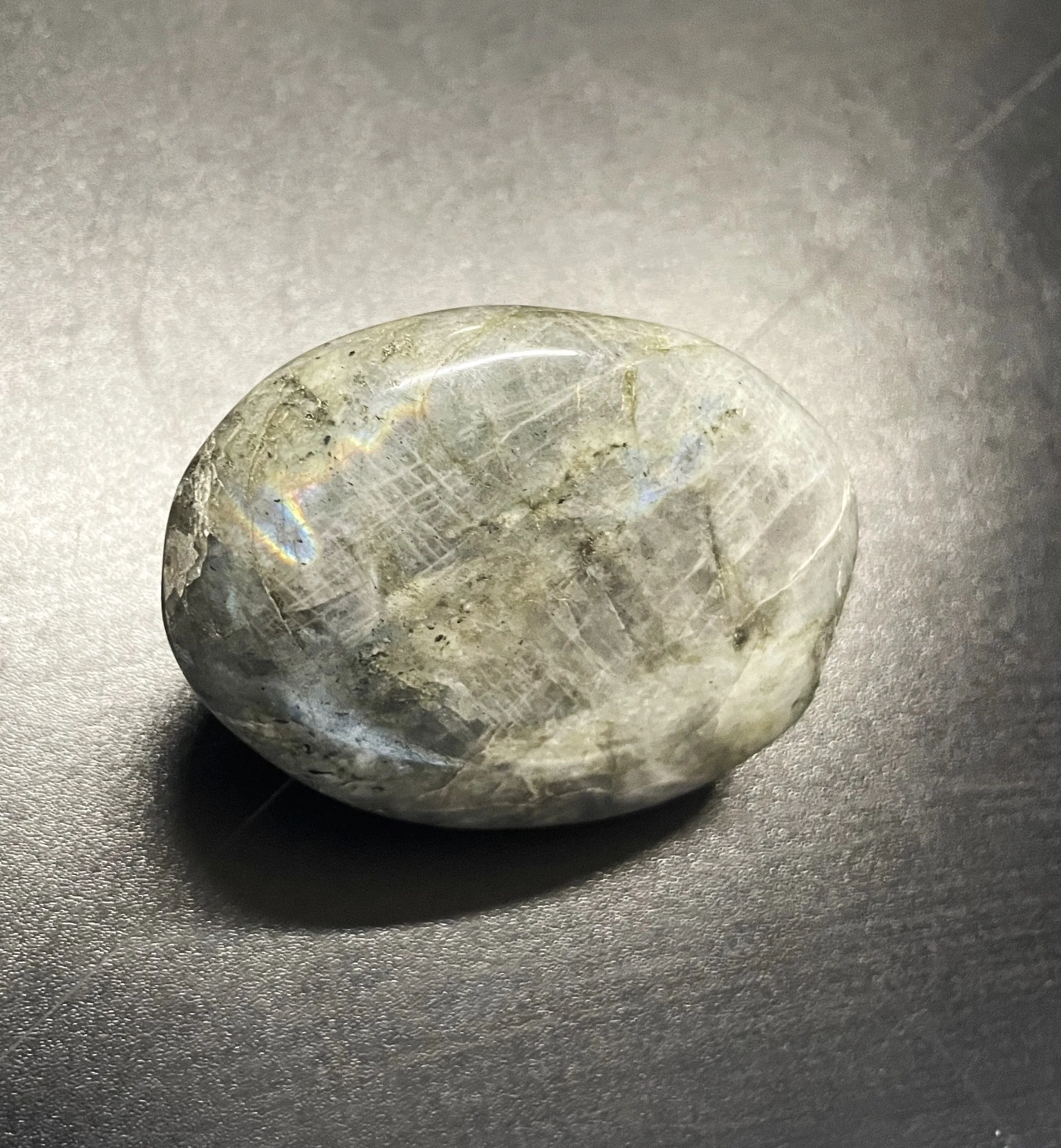 Labradorite Palm stone