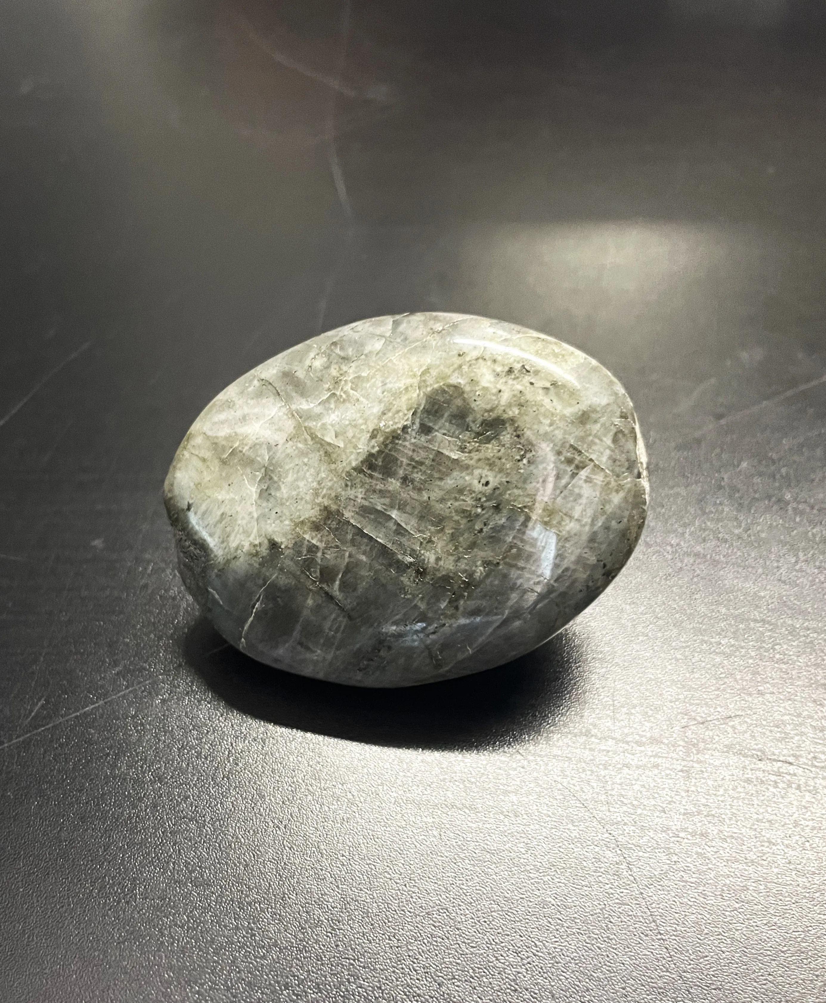 Labradorite Palm stone