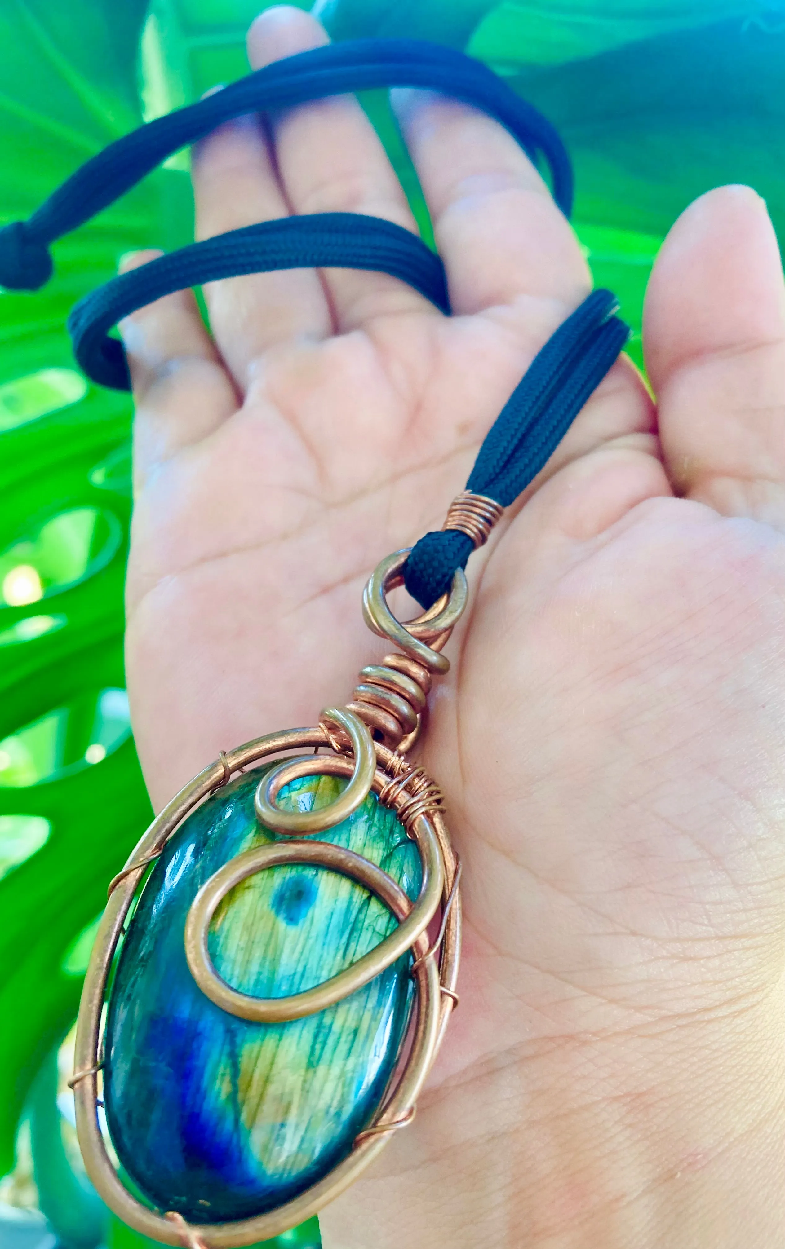 Labradorite Portal Pendant