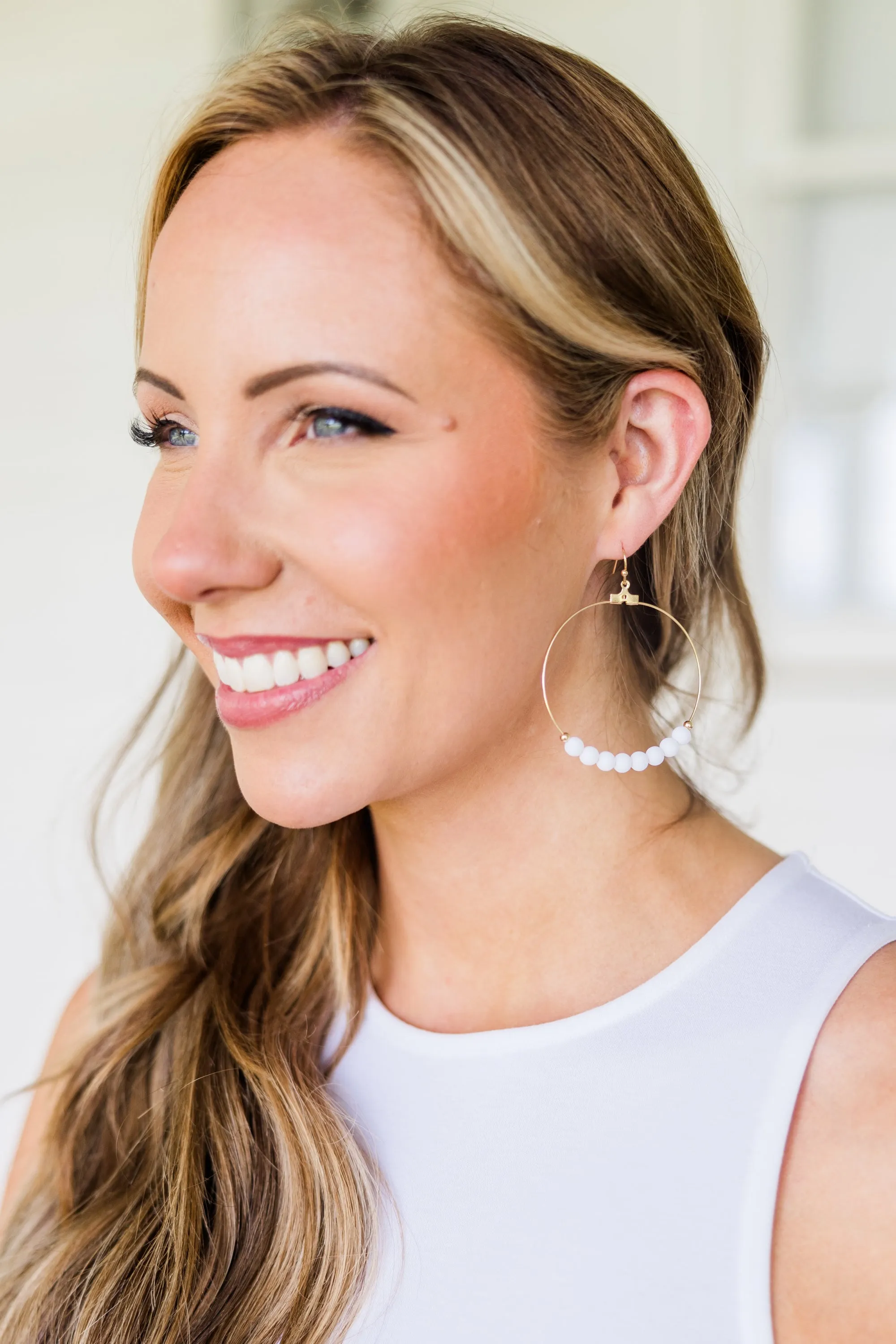 Making Pearls Out Of Sand Earrings, White