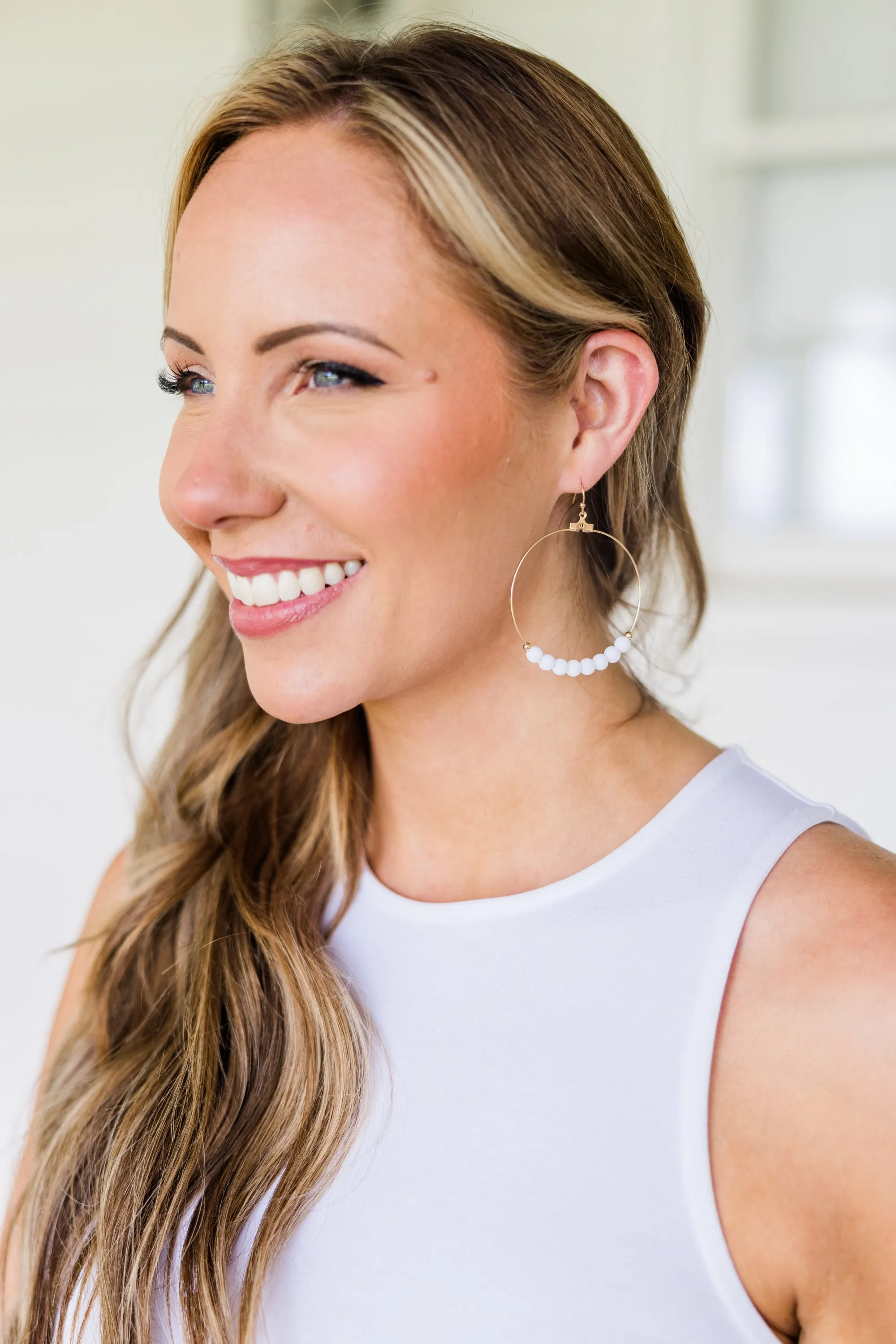 Making Pearls Out Of Sand Earrings, White