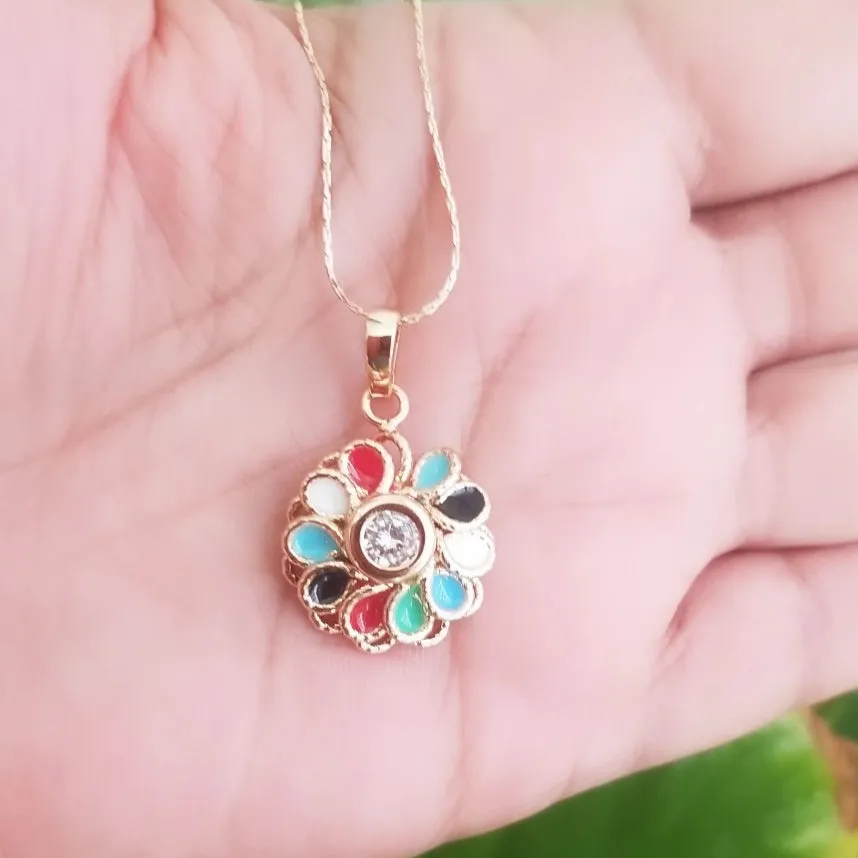 Multicolor Stones Pendant Necklace