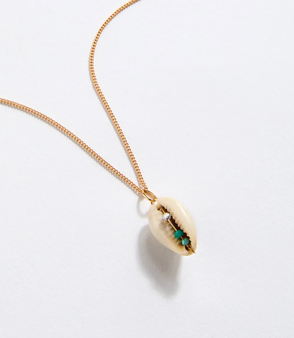 Shell Pendant Necklace